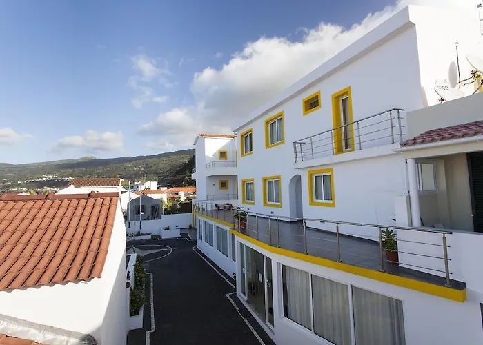 Πανσιόν Bela Vista Lajes do Pico